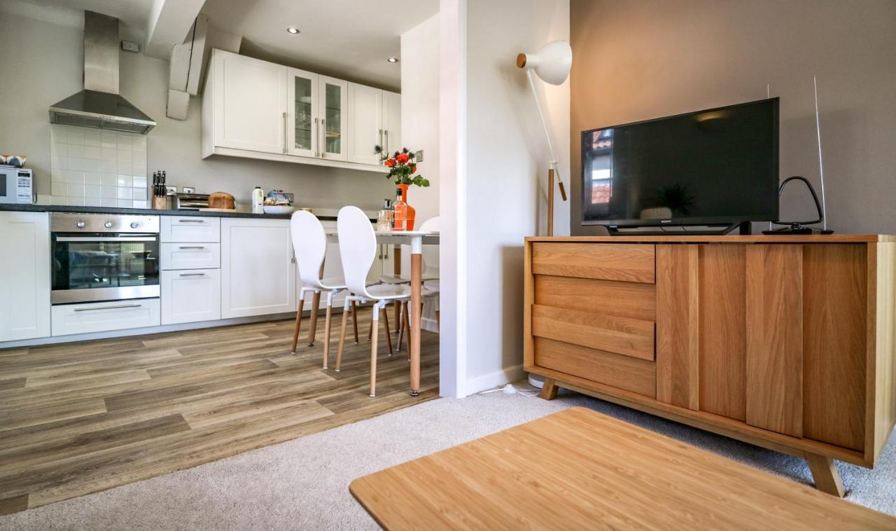 Upper Beeches Villa Oakhill Bagian luar foto