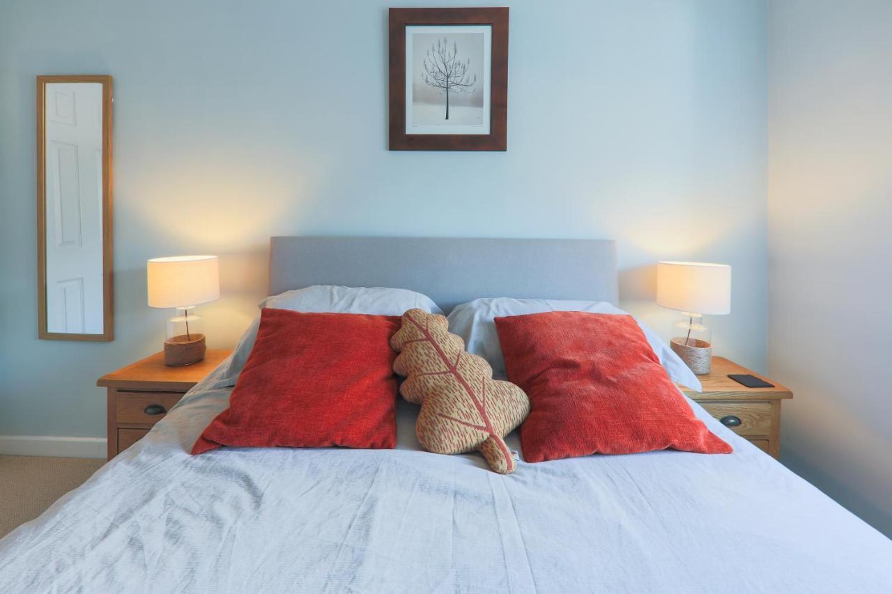 Upper Beeches Villa Oakhill Bagian luar foto