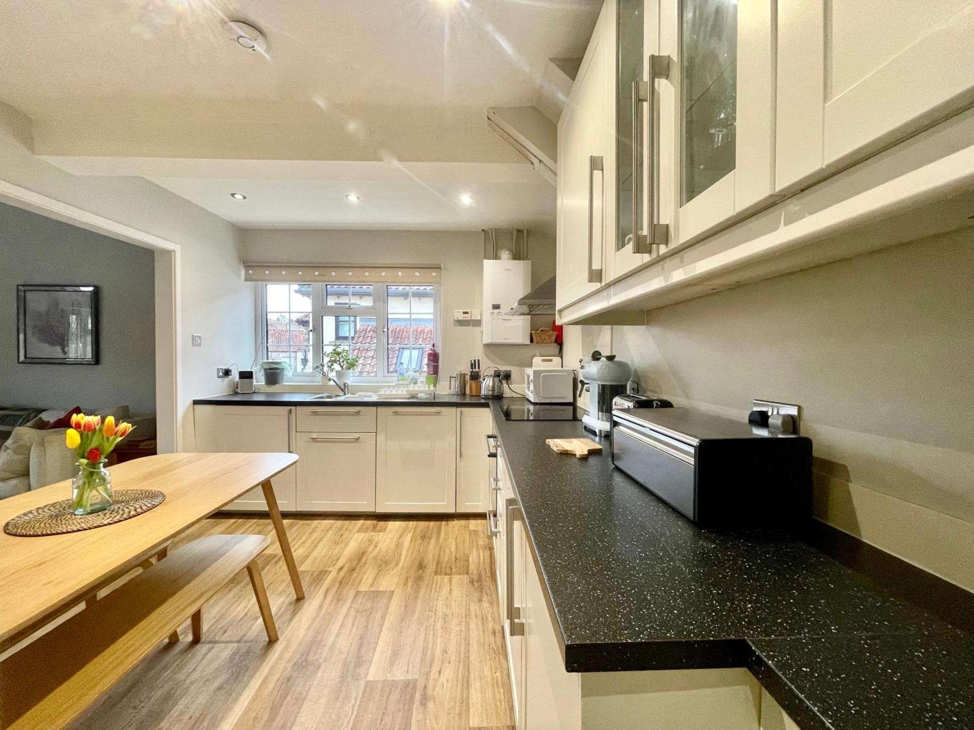 Upper Beeches Villa Oakhill Bagian luar foto